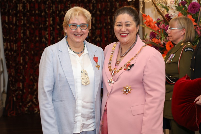 Dr Caroline Seelig, of Upper Hutt, ONZM, for services to education