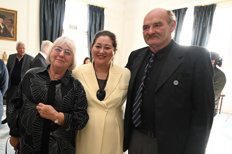 Dame Cindy with Commissioner Judge Coral Shaw and Paul Zentveld