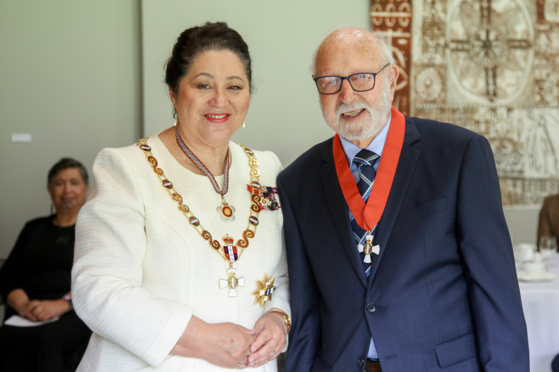Mr Vincent Ashworth, of Morrinsville, CNZM for services to agriculture