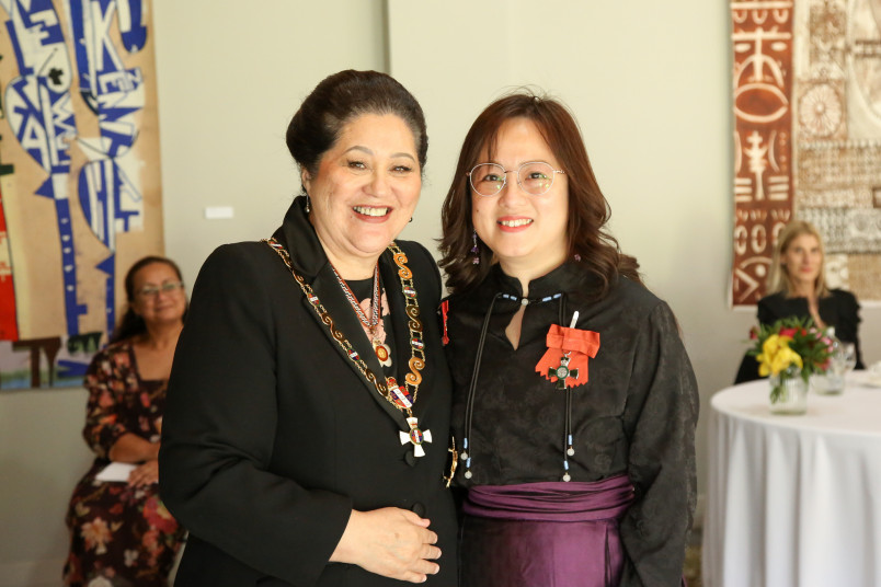 Ms Eva Chen, Dame Cindy Kiro