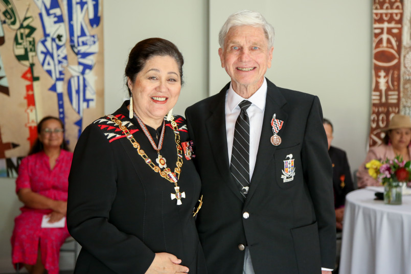 Mr John Bray, Dame Cindy Kiro
