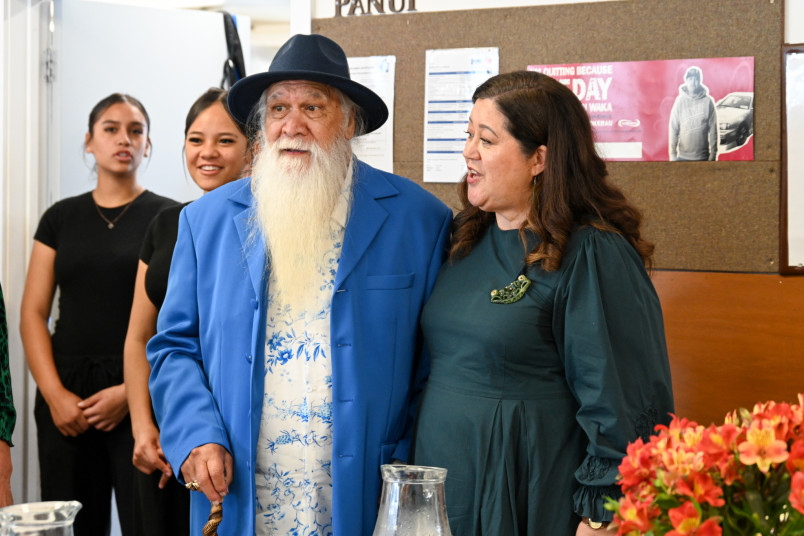 Dame Cindy leading a birthday waiata for Matua Hōne Sadler