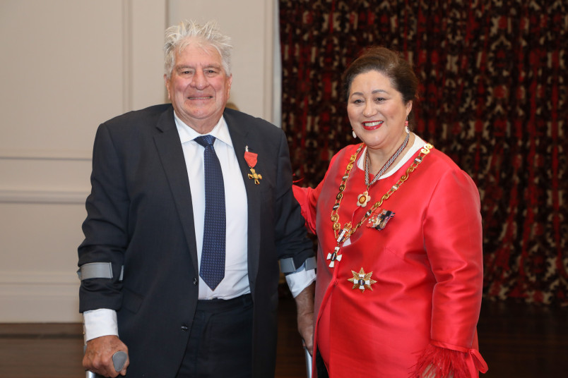 Dr Peter Cleave, of Palmerston North, ONZM for services to Māori language education