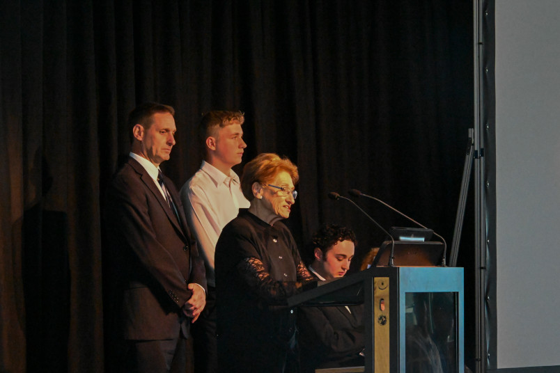 Kathi Keys, Richard Keys and Alex Keys deliver a reading