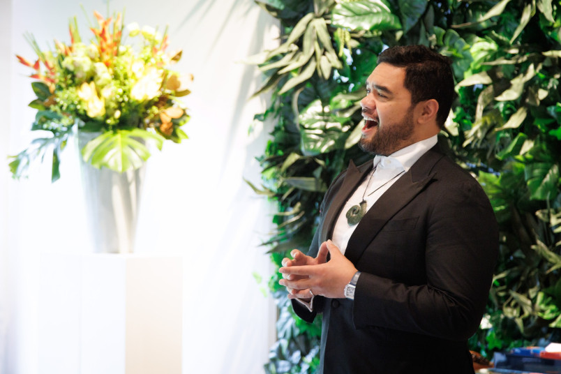 Pene Pati performs at the Viet Nam state visit