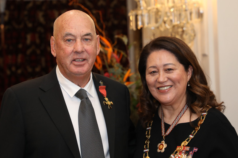 Mr Geoffrey Maber, of Hamilton, ONZM for services to agribusiness