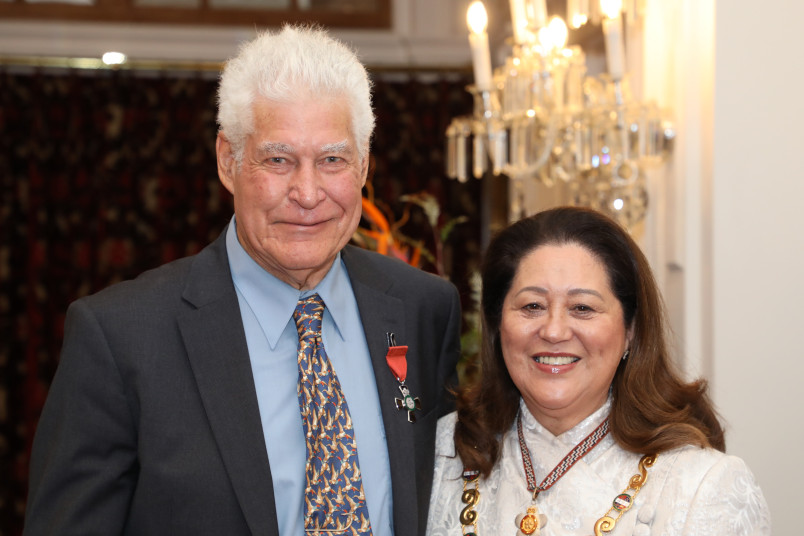 Mr Alan Simmons, of Tūrangi, MNZM for services to outdoor recreation
