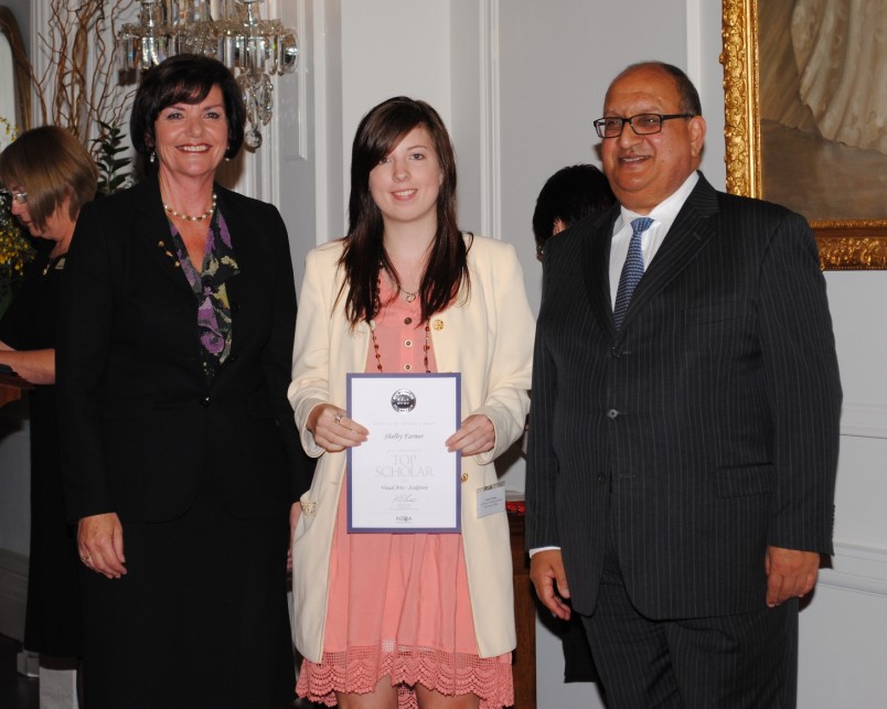 Top Subject Scholar - Visual Arts (Sculpture).