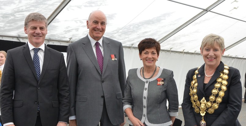 Their Excellencies with the Prime Minister, the Rt Hon Bill English and the Mayor of Christchurch, Hon Lianne Dalziel.