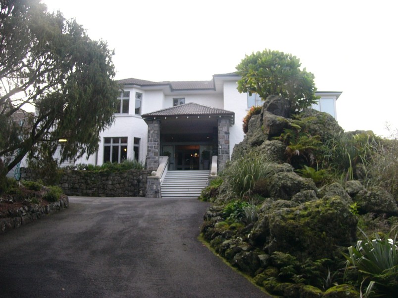 Government House Auckland - Entrance.