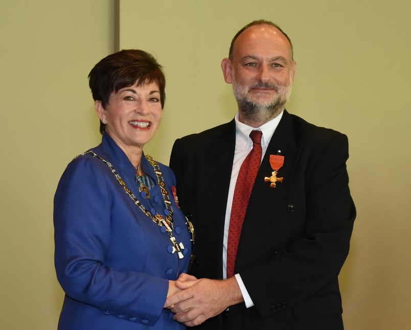 Mr Bruce Sheppard, ONZM, of Auckland, for services to business.
