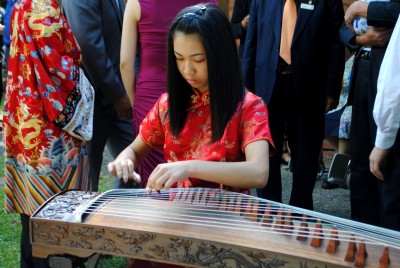 The Zheng being played.