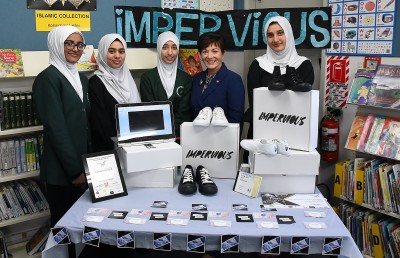 Image of Dame Patsy with the AMS Young Enterprise Team