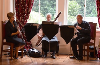 Image of Trio d'Anche playing in the ballroom