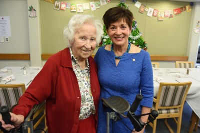 Image of Dame Patsy with Te Hopai resident Marjorie Walton