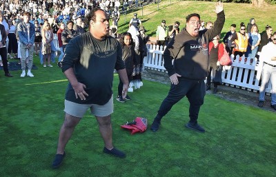 An image of an impromptu haka from members of the crowd