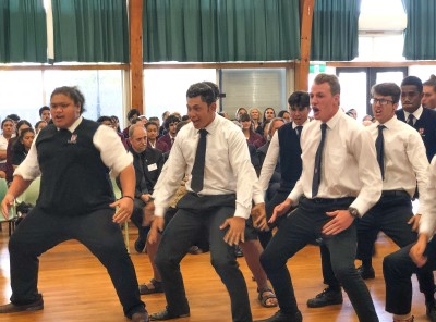 Image of Rosehill College students perform the haka