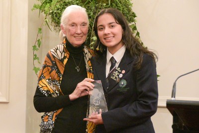 Image of Mahi Fier of Paraparaumu College receiving the Roots and Shoots Trailblazer Award