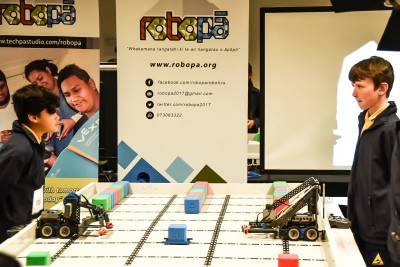 Image of two students in the Robopa