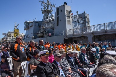 HMNZS Otago and the guests at the welcome 