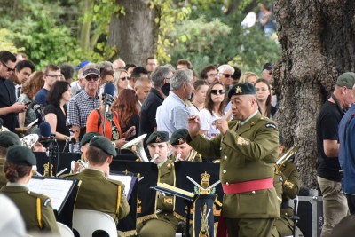 New Zealand Army Band plays at the memorial