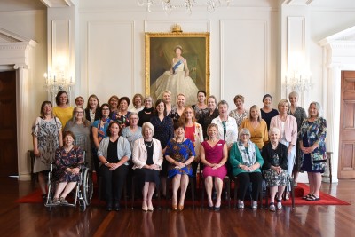 Image of Dame Patsy with the Wellington members of Sweet Louise