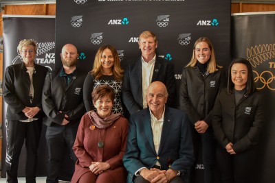 With NZOC CEO Kereyn Smith, weightlifting coach Richie Patterson, NZOC board member Diana Puketapu. NZOC President Mike Stanley, Black Sticks vice-captain Sam Charlton and karate competitor Andrea Anacan.