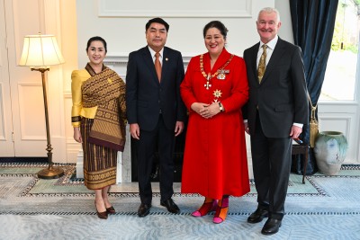 HE Mr Sinchai Manivanh, Ambassador of the Lao People’s Democratic Republic, with Dame Cindy Kiro and Dr Richard Davies