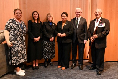 Dame Cindy Kiro and Dr Richard Davies with the executive of the Holocaust Centre of New Zealand