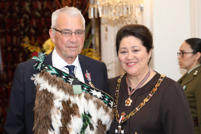 Mr Michael Hollings, of Wellington, KSO for services to education and Māori