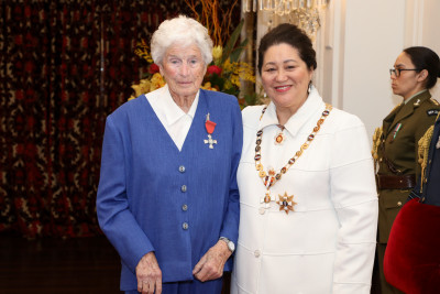 Mrs Jenny Banfield, of Paraparaumu, MNZM for services to philately