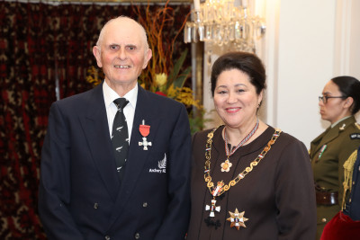 Mr Dave Henshaw, of Lyttelton, MNZM for services to archery