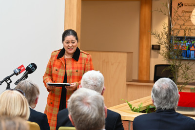Dame Cindy addressing the guests