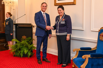  HE Mr Keith Smith and Dame Cindy Kiro