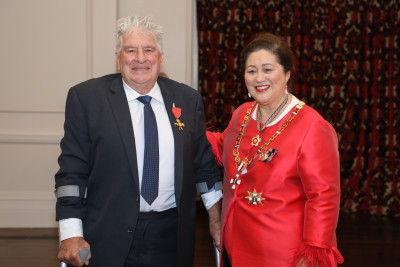 Dr Peter Cleave, of Palmerston North, ONZM for services to Māori language education
