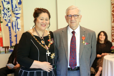 Mr Olly Newland, ONZM, of Auckland, for services to real estate and the community