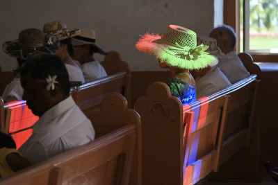 A member of the congregation
