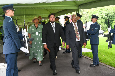 Ambassador Garcia with Government House Kaumatua, Joe Harawira and Kuia Pauline Hopa, and the Guard of Honour