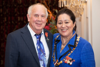 Mr Phill Waddington, of Lower Hutt, MNZM for services to conservation and art