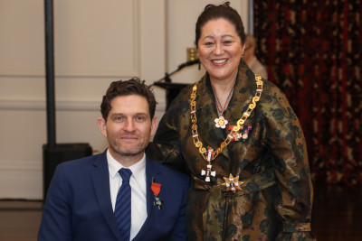 Mr Dan Buckingham, of Auckland, MNZM for services to people with disabilities and wheelchair rugby