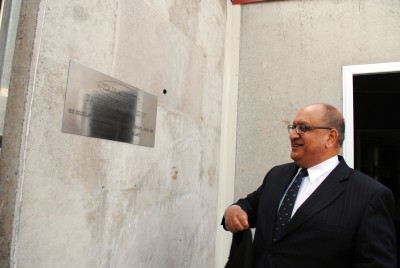 Unveiling of the plaque.