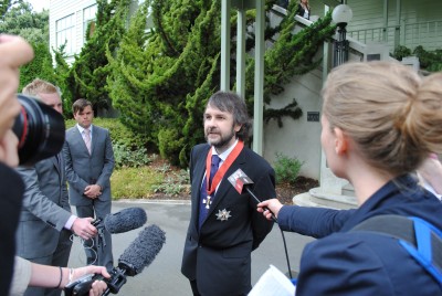 Peter Jackson and the media.